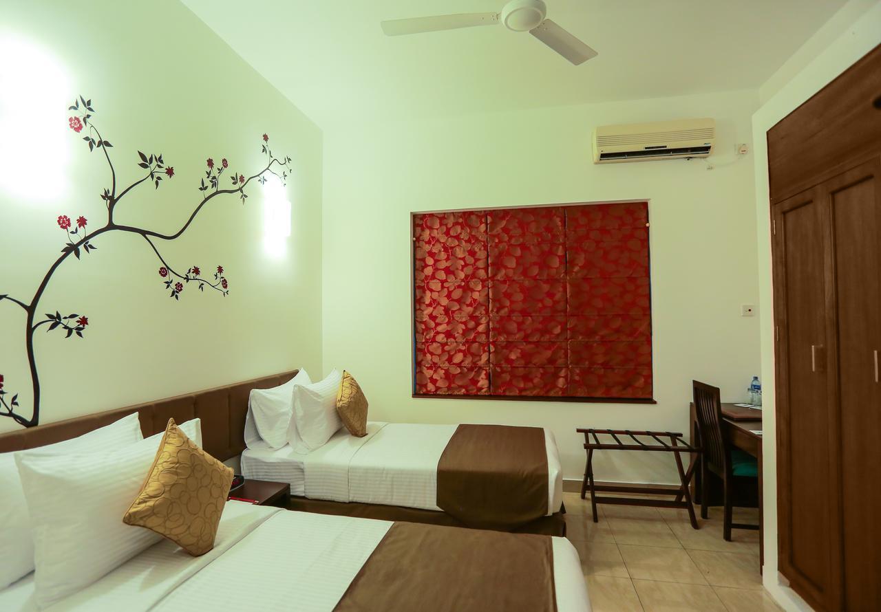 The Austin Residence By Unique Hotels Colombo Extérieur photo
