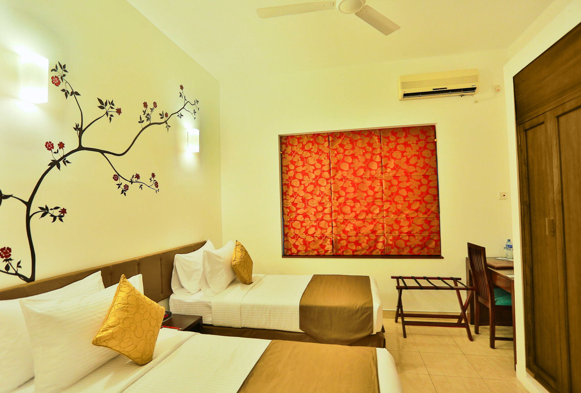 The Austin Residence By Unique Hotels Colombo Extérieur photo